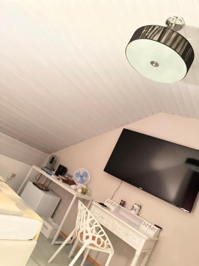 Zimmer Zum Wohlfuehlen Eching  Exteriér fotografie